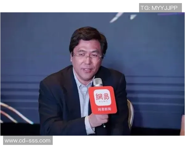 武汉足球队整体压制革新之路：重塑战术与团队精神的全面探讨