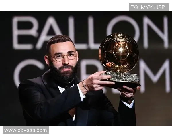 足球明星卡里姆全名揭秘及其在足球界的辉煌成就与影响力分析